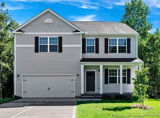 386 Hartfield Ave, Raeford, NC 28376