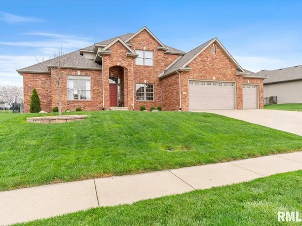 215 Grindstone Rd, Chatham, IL 62629