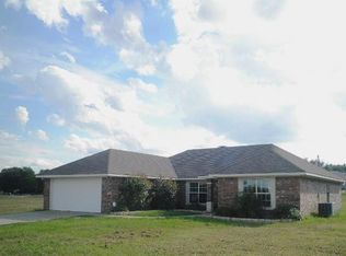 609 Laurel Dr, Wills Point, TX 75169