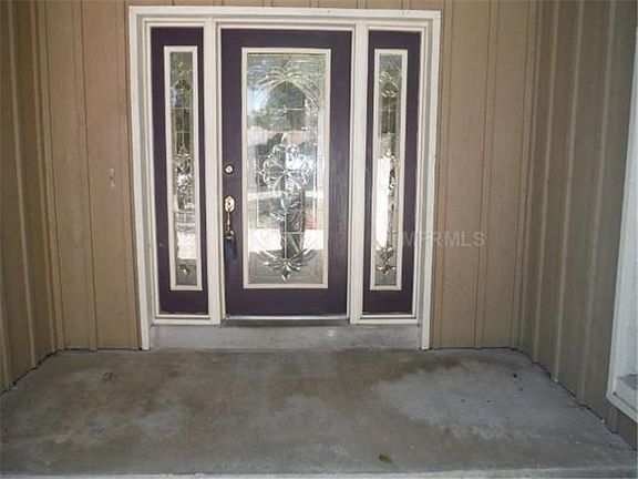 3rd image of 203 Atherstone Ct