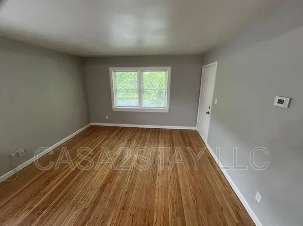 1607 Algonquin Pkwy #3, Louisville, KY 40210