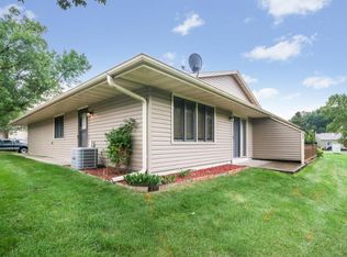 5464 72nd Cir N, Minneapolis, MN 55429