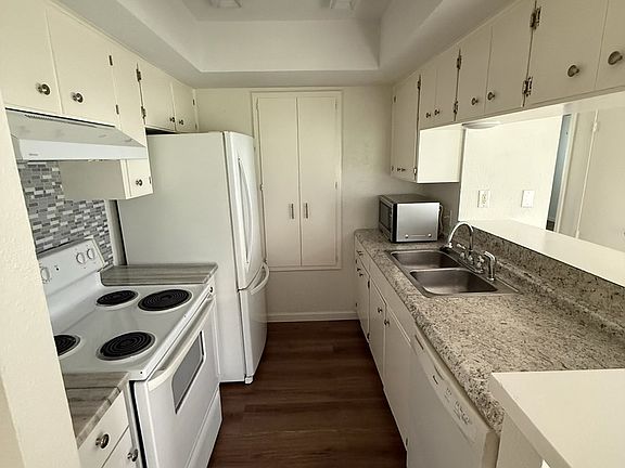 4th image of 245 Mount Olive Rd