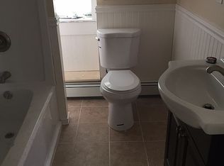 16 New St, Fairfield, CT 06825