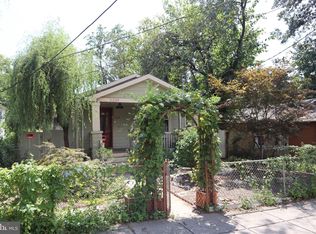 3209 E St SE, Washington, DC 20019