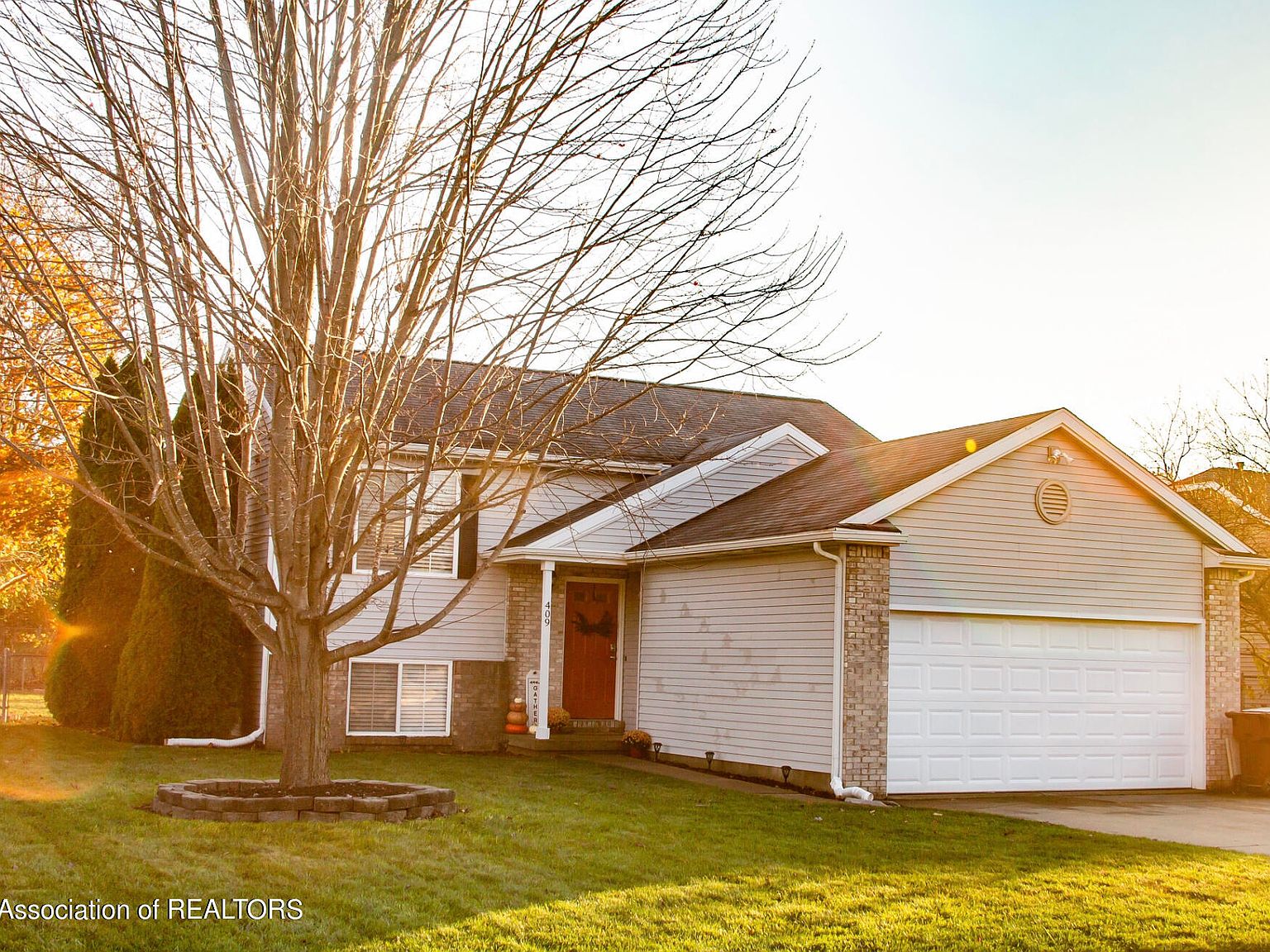 409 Remway Dr, Potterville, MI 48876 Zillow