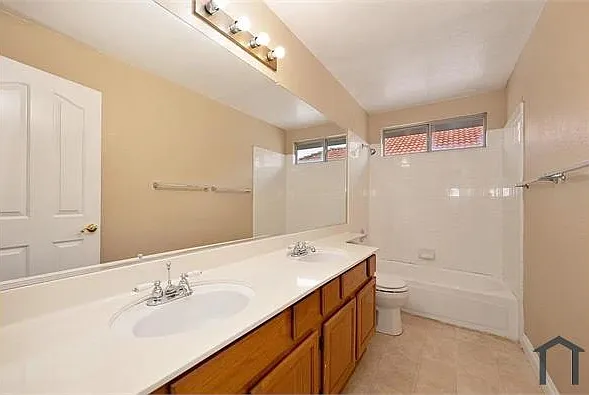 1585 Foxwood Dr — Photo 37
