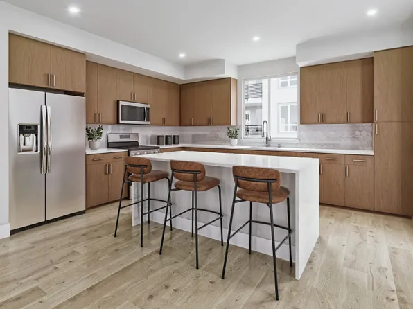 400 Tonkin Ter #4, Sunnyvale, CA 94089