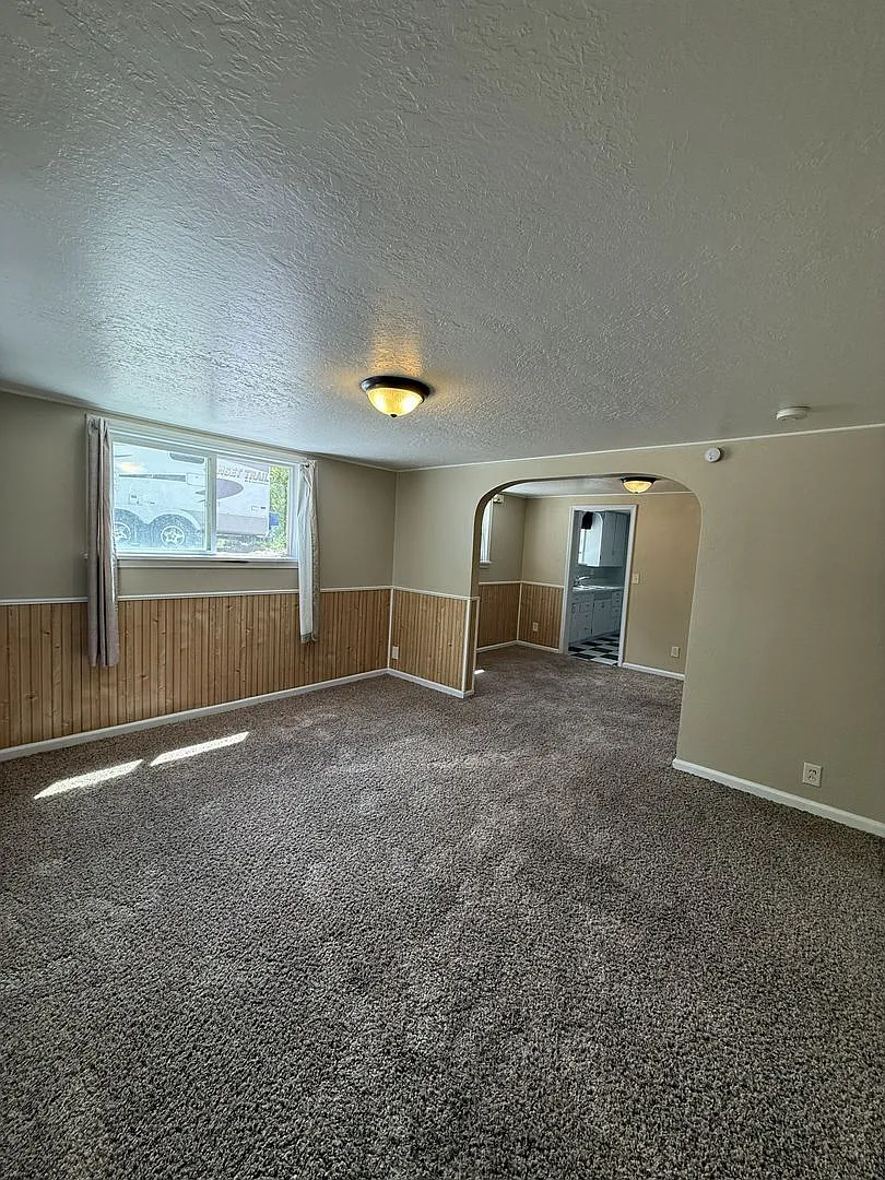 Building Photo - 345 Randolph Ave #2