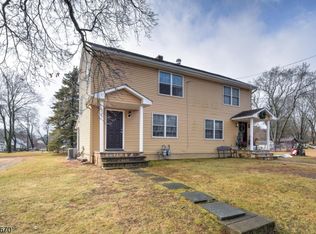 21 Corwin St, Kenvil, NJ 07847