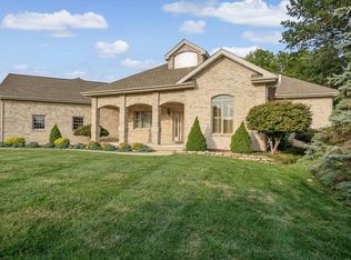 121 Eden Park Blvd, Shiloh, IL 62269