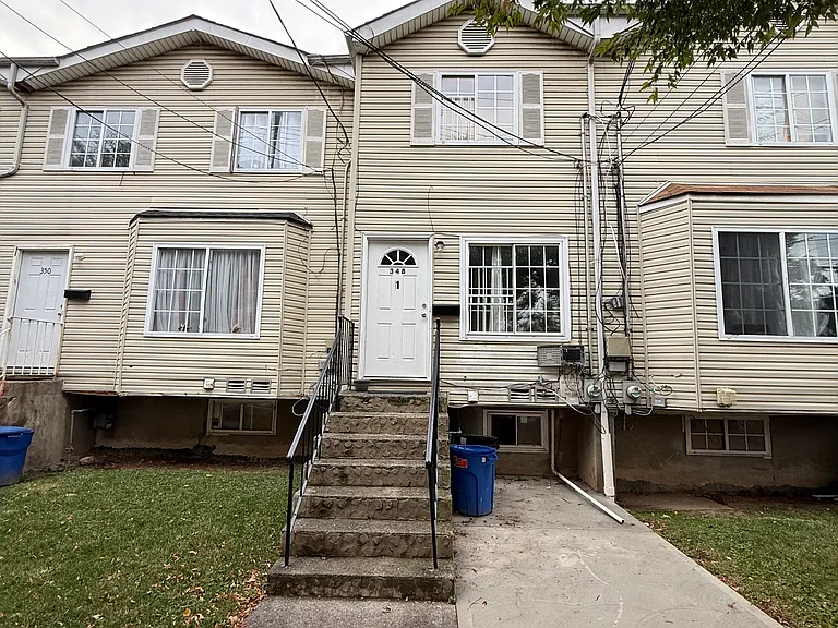 348 Targee St #1 — Photo 1