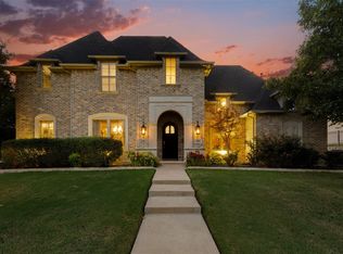 801 White Buffalo Ln, Heath, TX 75032