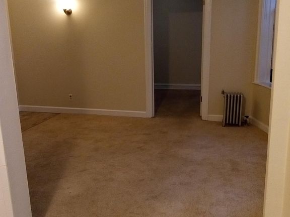 3rd image of 518 W Stratford Pl #111
