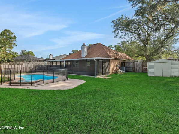 2900 SANS PAREIL Street, Jacksonville, FL 32246