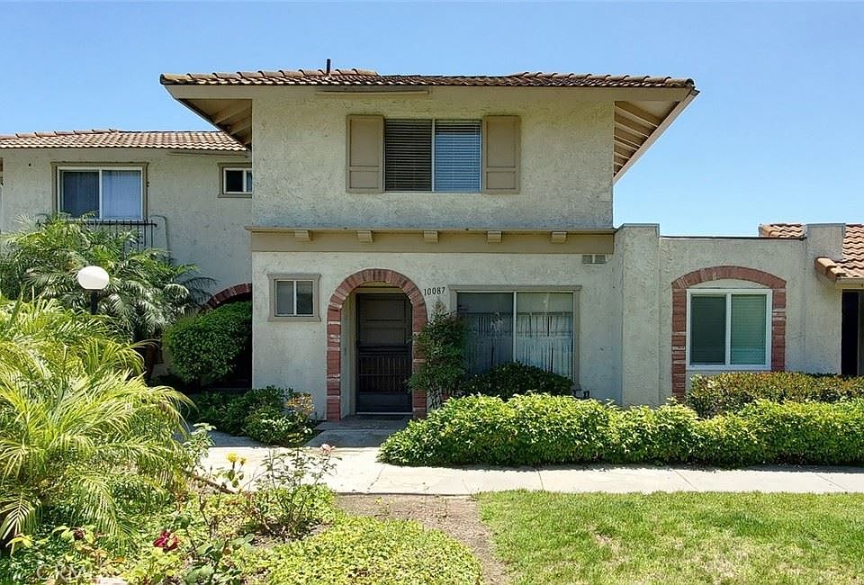 1st image of 10087 Decima Dr