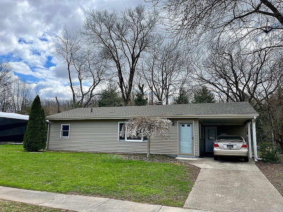 1st image of 80 Edgewood Rd
