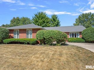 2909 Dartmoor Ct, Springfield, IL 62704