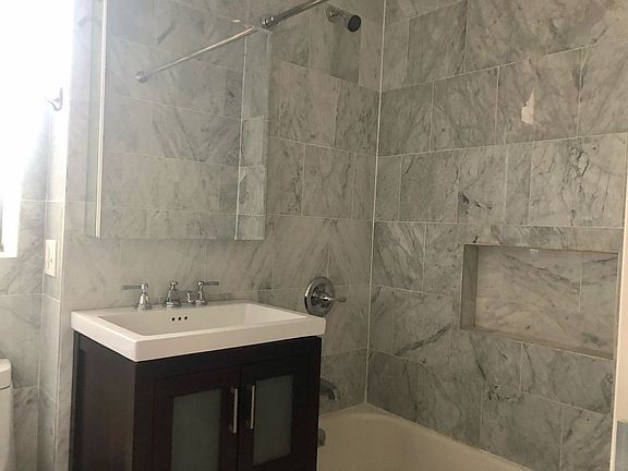 5th image of 929 Saint Nicholas Ave #1