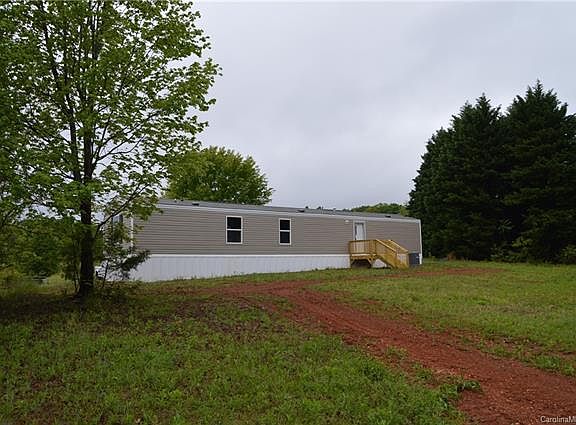 2nd image of 152 Cedarvale Dr