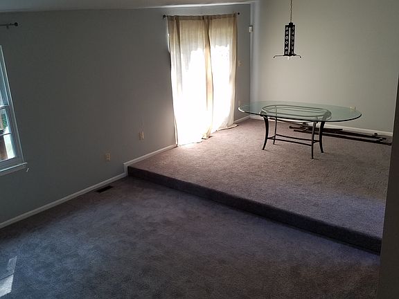 Living Room / Dining Room