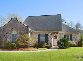 18558 Red Oak Dr, Prairieville, LA 70769