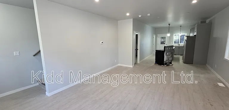 6285 Monterey Rd W #182 — Photo 1