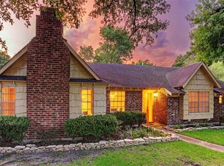 5846 Paisley St, Houston, TX 77096