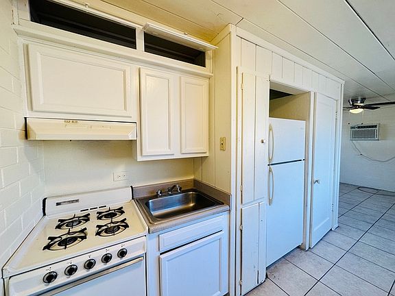 4th image of 3668 S Belmar Ave Unit 6