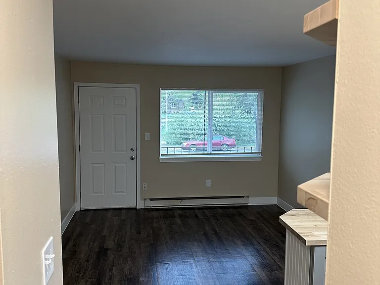 1714 Stover St #2E — Photo 12