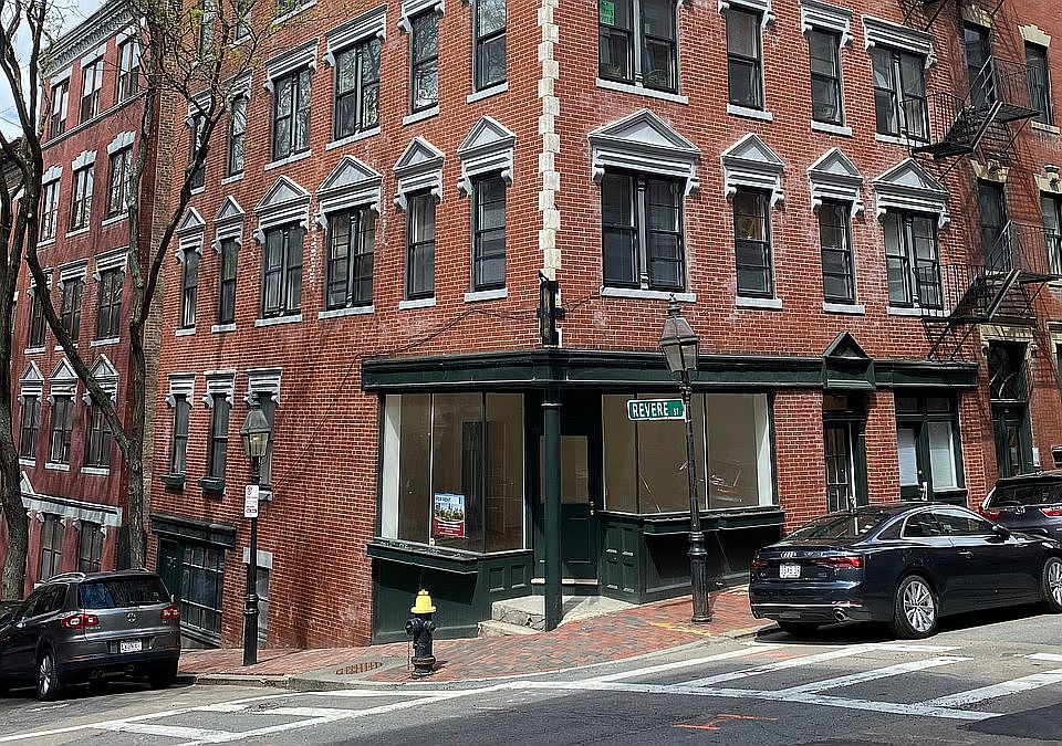 1st image of 15-15A Revere St