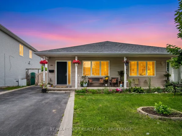 134 Briceland St, Kingston, ON K7K 7L2
