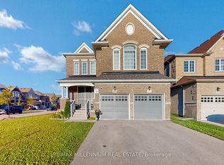 845 Langford Blvd, Bradford West Gwillimbury, ON L3Z 0X6