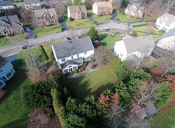 3rd image of 4709 Harvest Glen Way