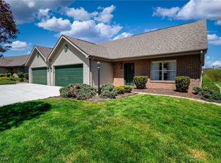 4317 Steuben Woods Dr, Wintersville, OH 43953