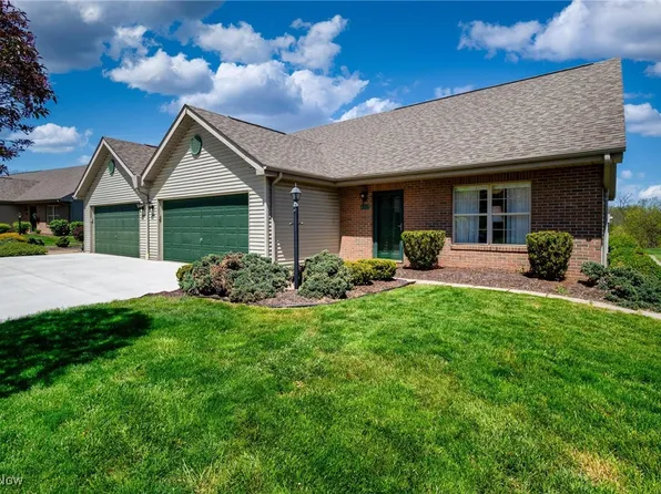 4317 Steuben Woods Dr, Steubenville, OH 43953