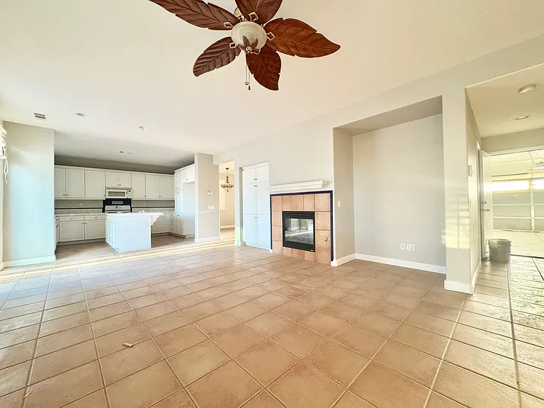 2871 Pinta Ct — Photo 7
