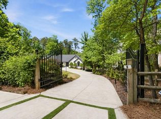 6422 Old Shadburn Ferry Rd, Buford, GA 30518