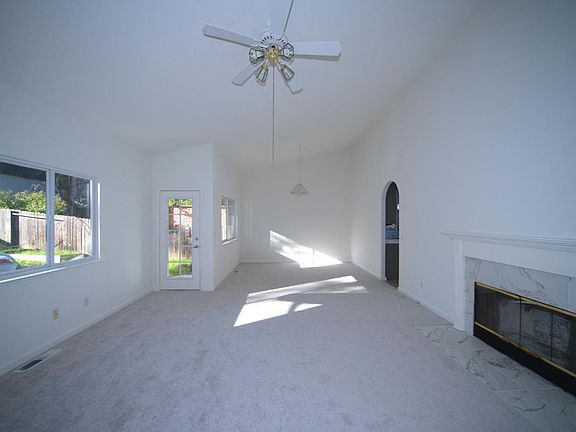 3rd image of 1319 20th St