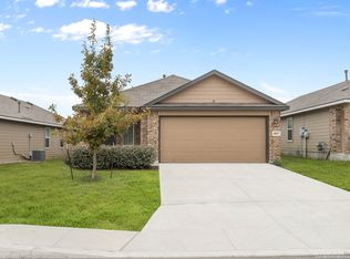 4047 Fort Palmer Blvd, Saint Hedwig, TX 78152