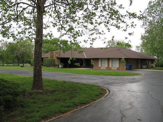 2nd image of 14000 N Frisco Rd