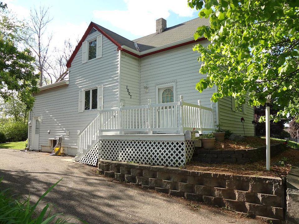 1st image of 1007 Winslow Ave