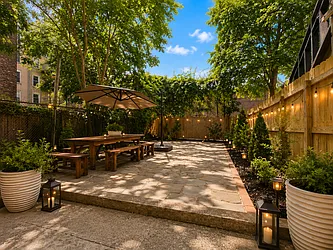 163 Lafayette Avenue, #1B