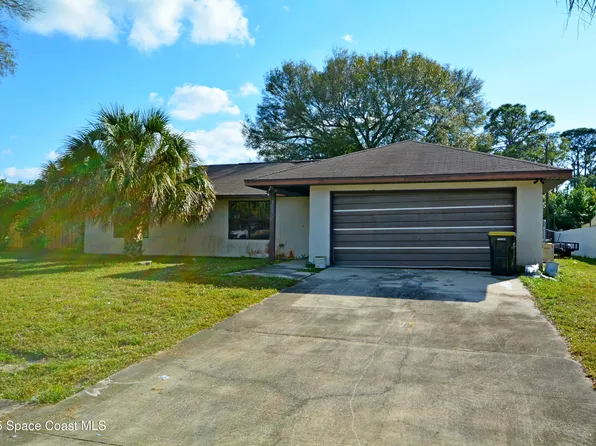 1374 Pakenham St NW, Palm Bay, FL 32907