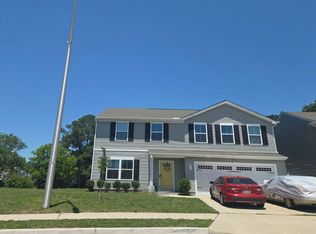 416 Forecastle St, Portsmouth, VA 23702