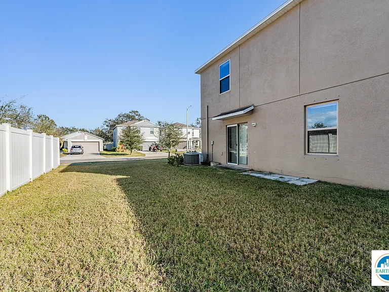 10201 Boggy Moss Dr — Photo 39