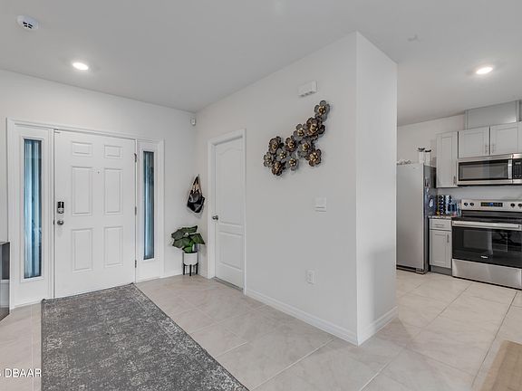 5th image of 2724 Silver Canoe Dr