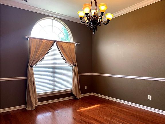 3rd image of 4026 N Zion Valley Dr