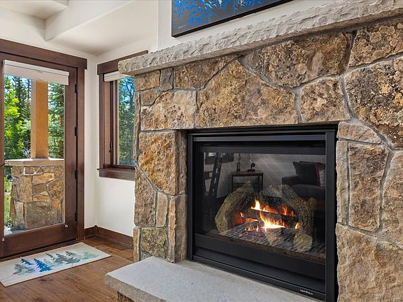 5th image of 830 Blue River Parkway UNIT 102