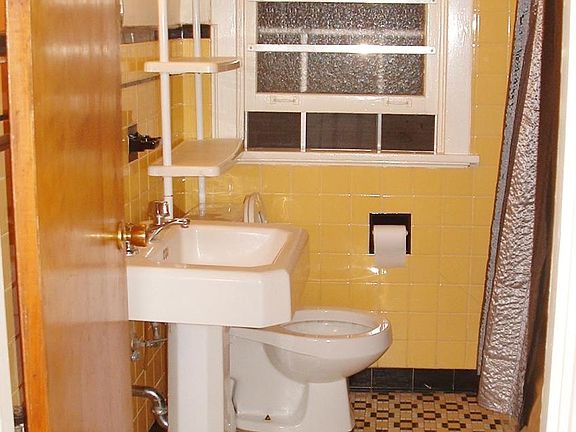 Bath Room #1